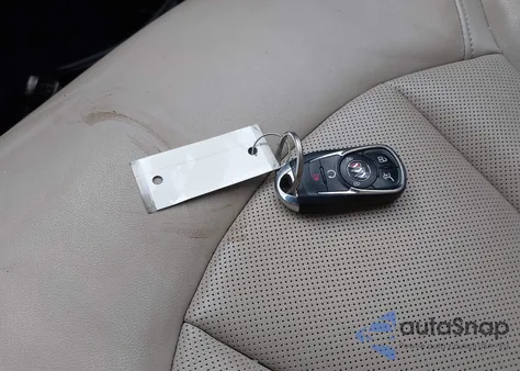 2020 Buick Envision Awd Essence z USA, uszkodzony, nr VIN LRBFX2SA2LD077942